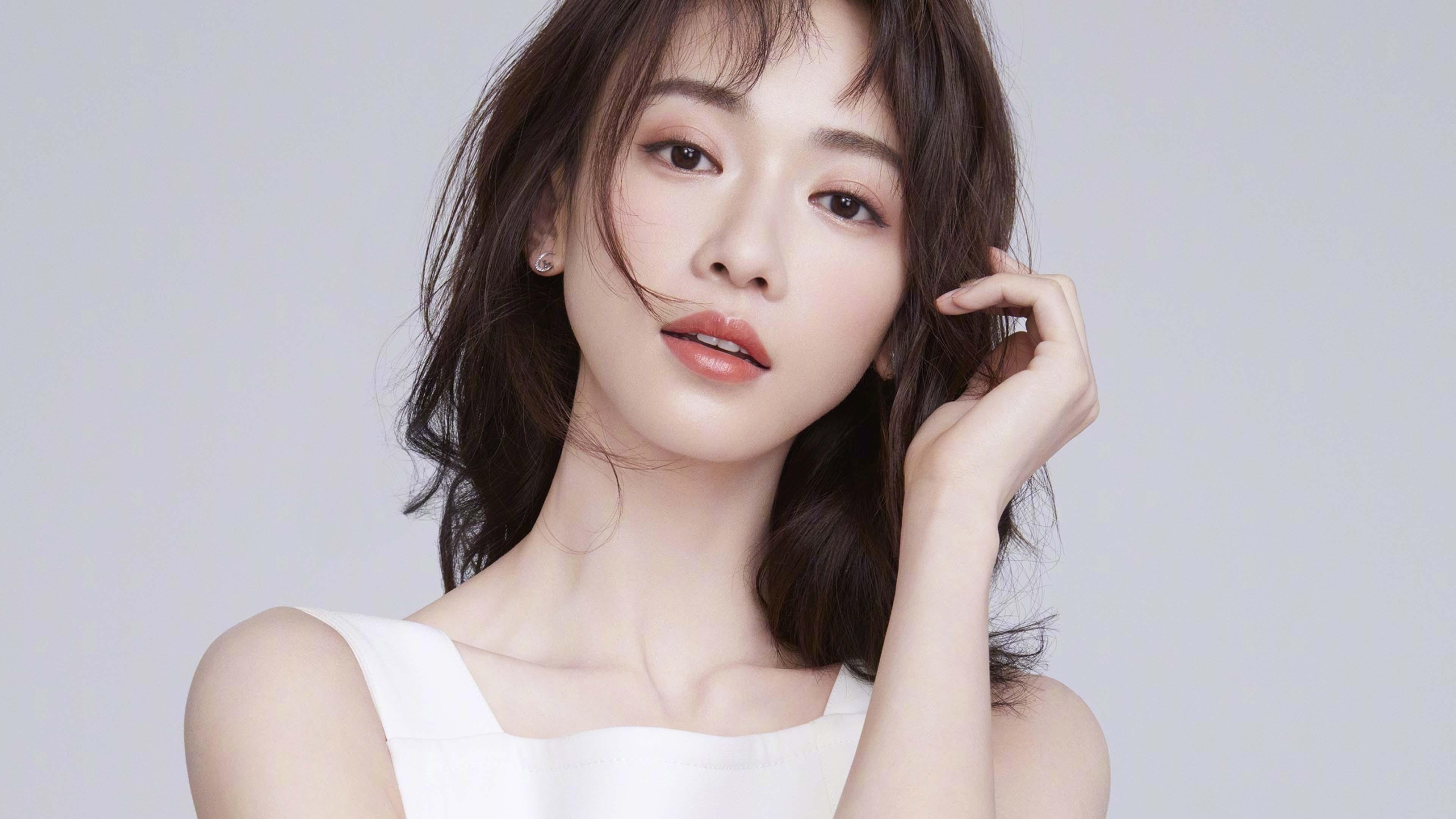 英超赛季中的心理健康关注,英超联赛观众