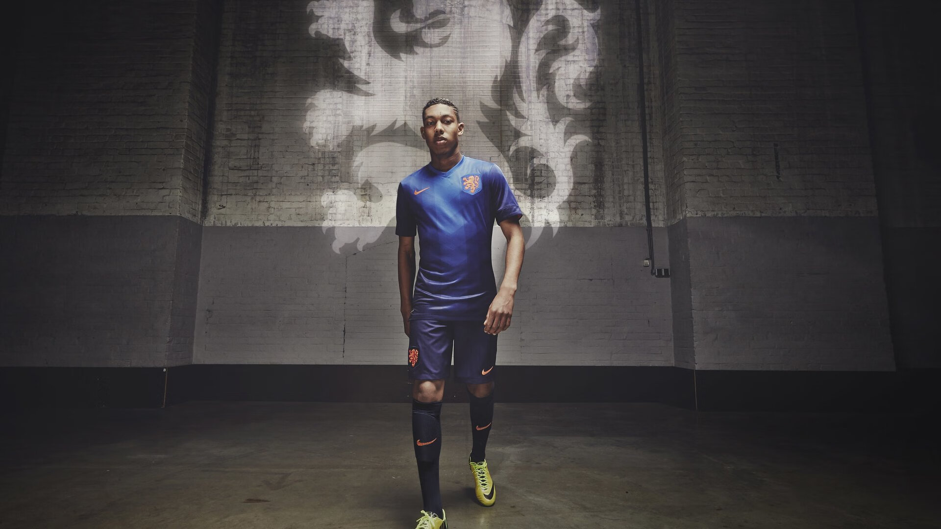 AYX官网-史上最大“黑马逆袭”：从零到冠军的奇迹旅程，黑马诞生 完美逆袭