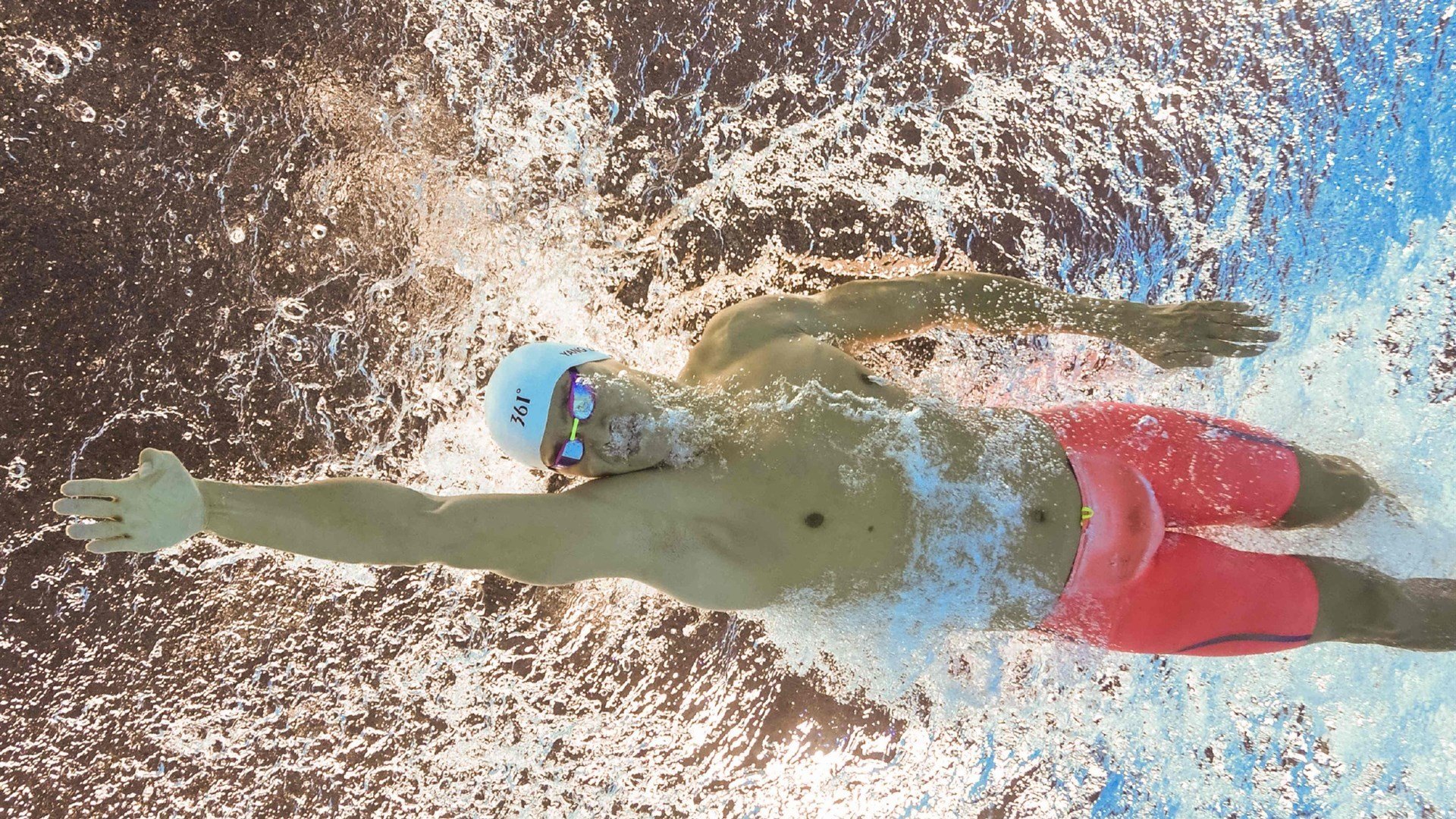 线上线下融合发展:全场景电竞时代来临,线上线下场景融合营销