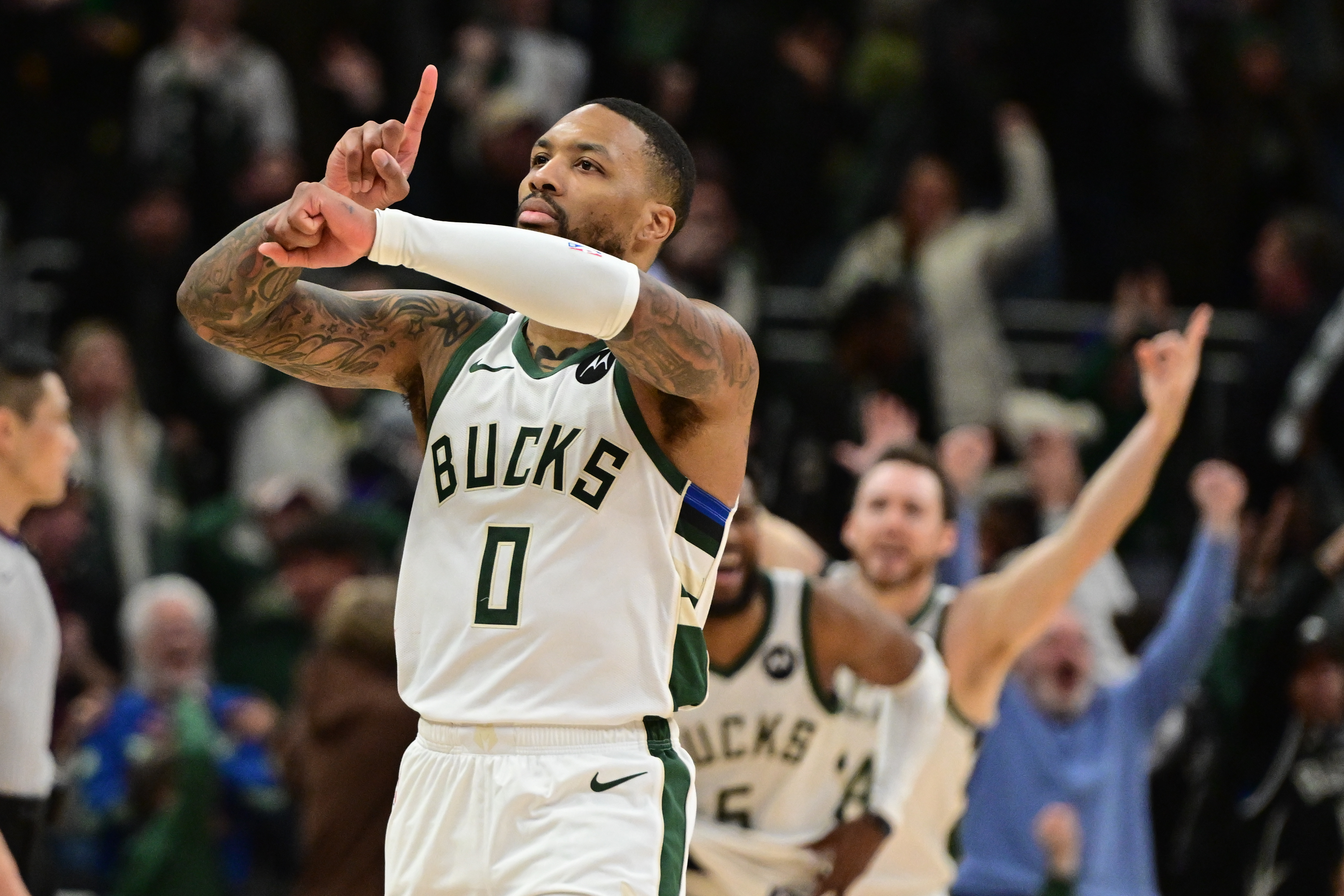 爱游戏体育：NBA联盟公布新赛季最佳运动精神奖候选名单：利拉德领衔的简单介绍