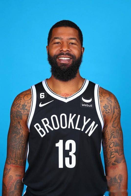 爱游戏体育:NBA球星的慈善基金会：如何帮助更多需要帮助的人？的简单介绍